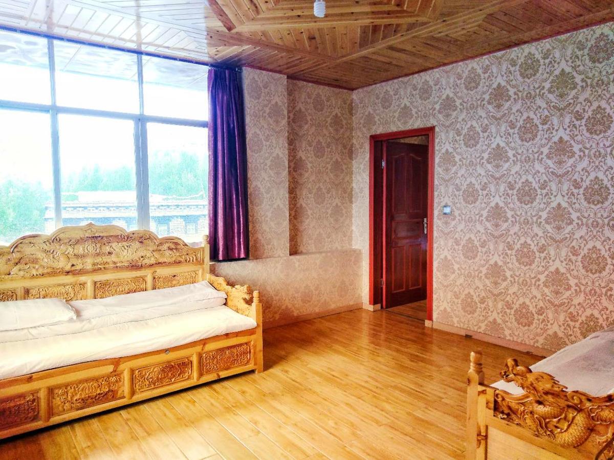 Zishuo Zihua Guest House Daocheng Exteriör bild