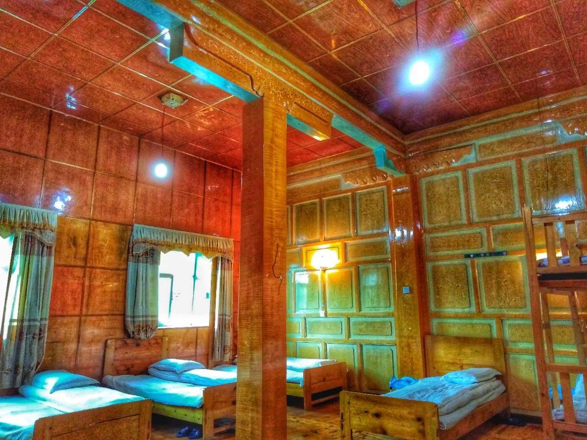 Zishuo Zihua Guest House Daocheng Exteriör bild